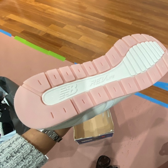 NEW BALANCE MEN 696 RE-ENGINEERED - Picture 6 of 9